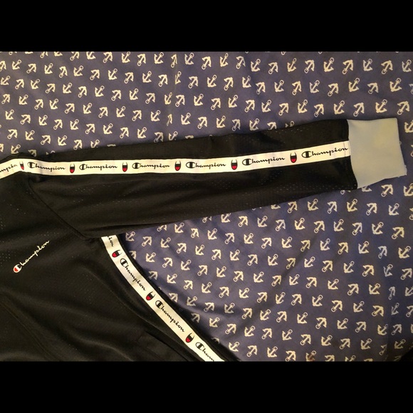 Champion bomber jacket reversible Size small - Picture 2 of 7